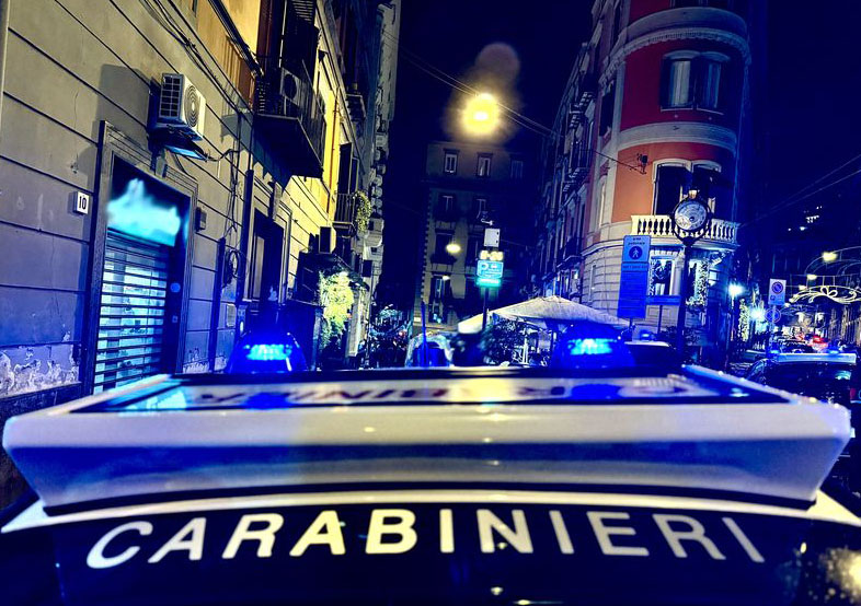 Controlli Dei Carabinieri Nel Cuore Della Movida Scoperti Lavoratori