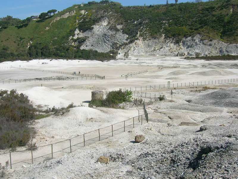 Trema La Terra A Pozzuoli In Corso Nuovo Sciame Sismico Pozzuoli News 24